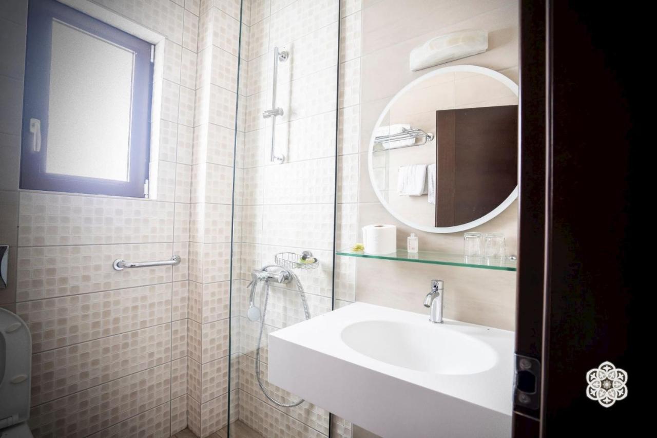 Aktaion Hotel Игуменица Экстерьер фото