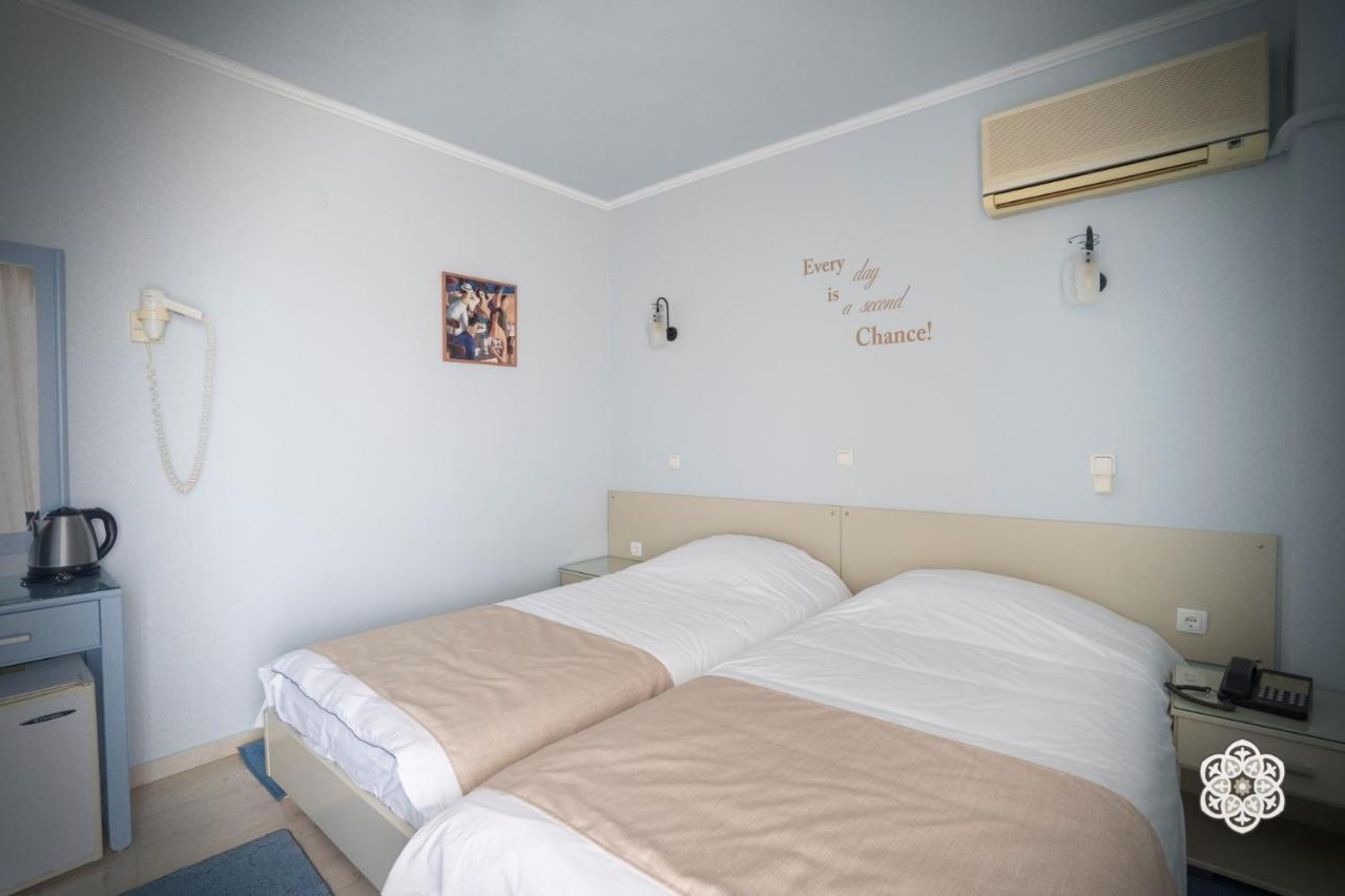 Aktaion Hotel Игуменица Экстерьер фото